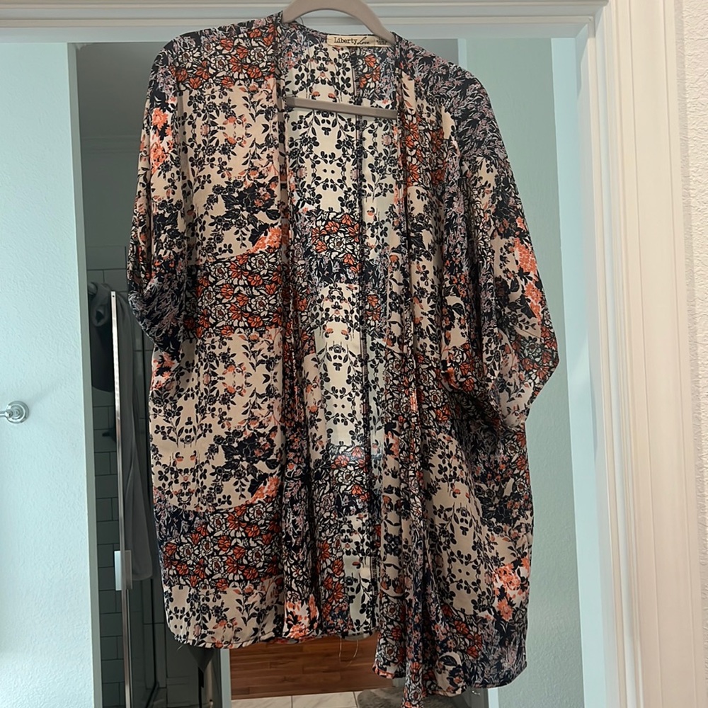 Light weight, spring/summer tunic